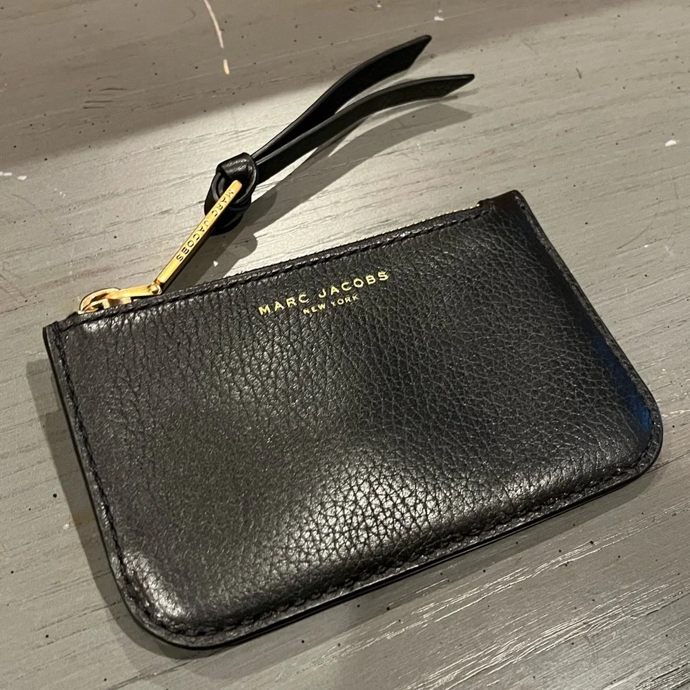 *SOLD* Marc Jacobs Black Coin Card Key Pouch Wallet - Picture 4 of 13
